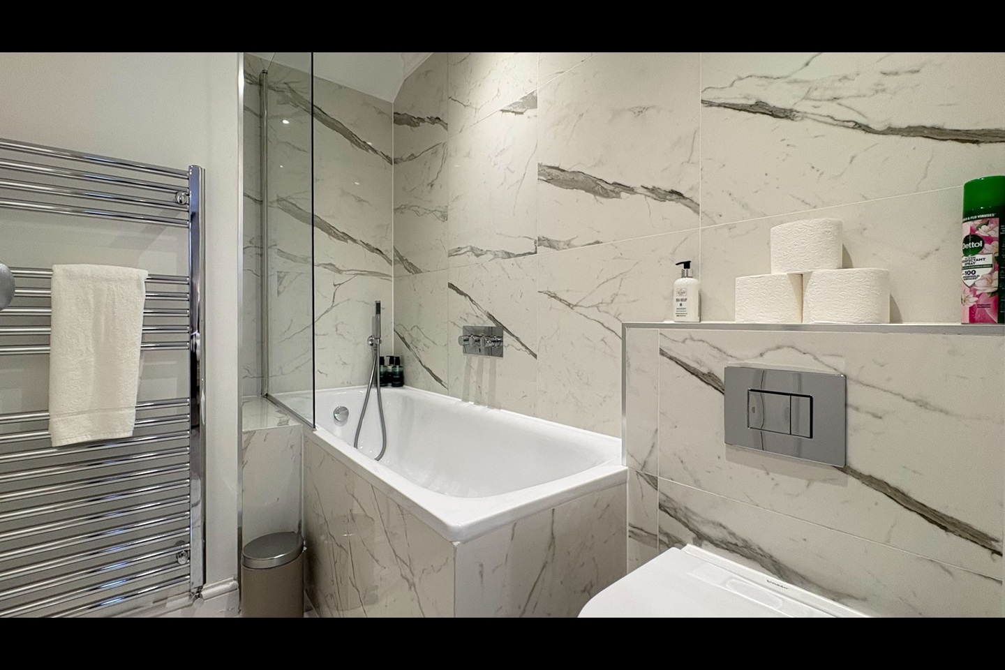 Additional image 4 of 3 Bed Flat, Lexham Gardens, W8, N1 7GU