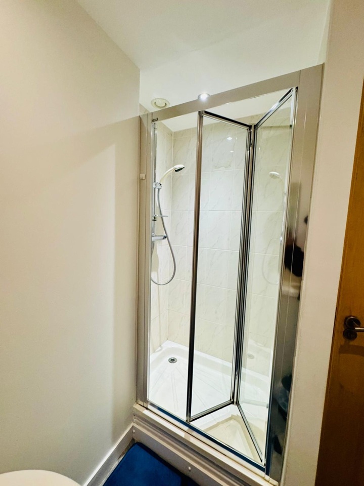 Additional image 3 of 2 Bed Flat, Drybrough Crescent, EH16, N1 7GU