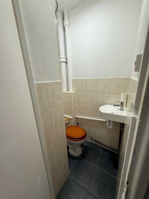 Additional image 4 of Room in a Shared Flat, Vallance Road, E1, N1 7GU