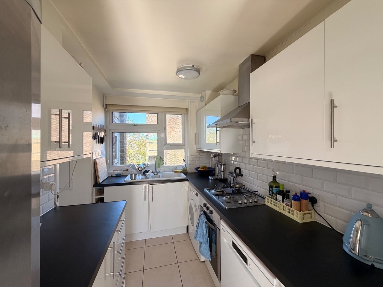 Additional image 5 of 3 Bed Flat, George Vale House, E2, N1 7GU