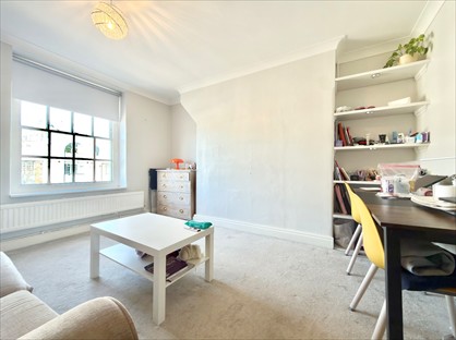 1 Bed Flat, Buckmaster House, N7