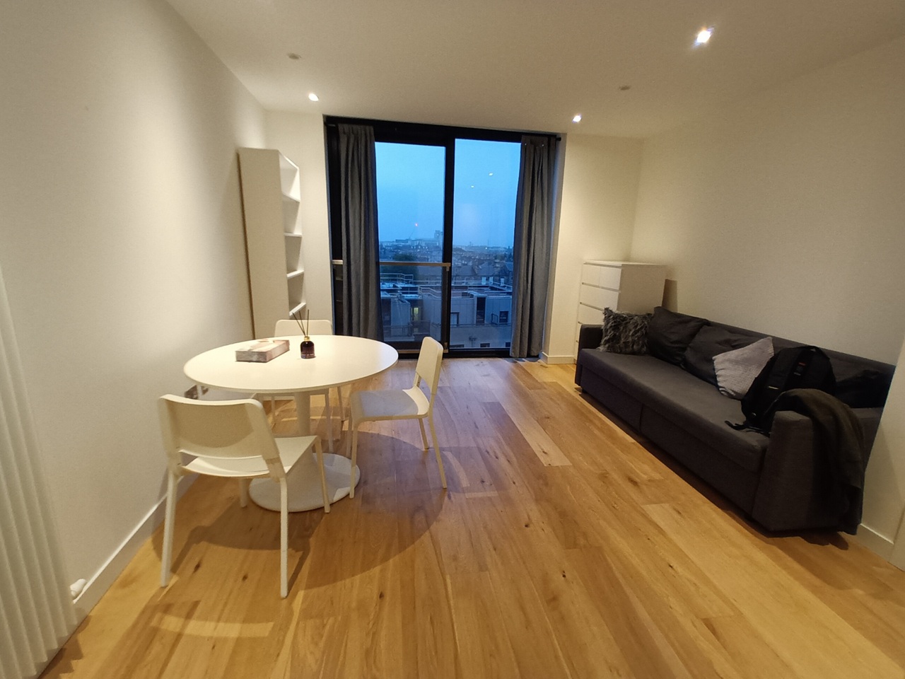 1 Bed Flat, Simpson Loan, EH3, N1 7GU