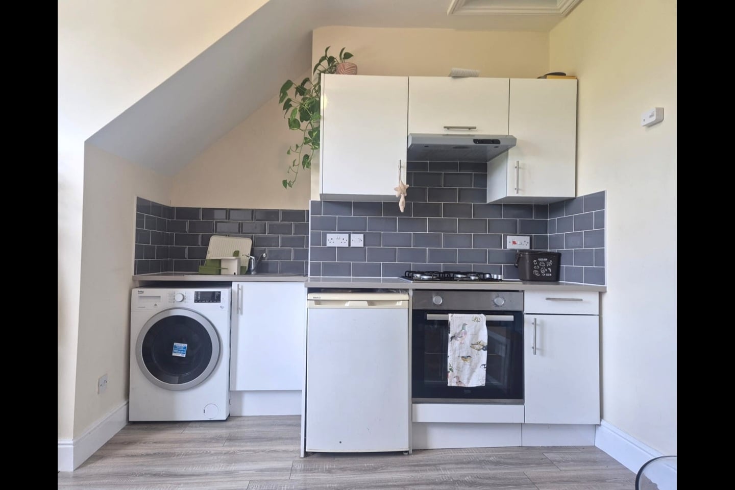 Additional image 2 of 1 Bed Flat, Bath Road, BS4, N1 7GU