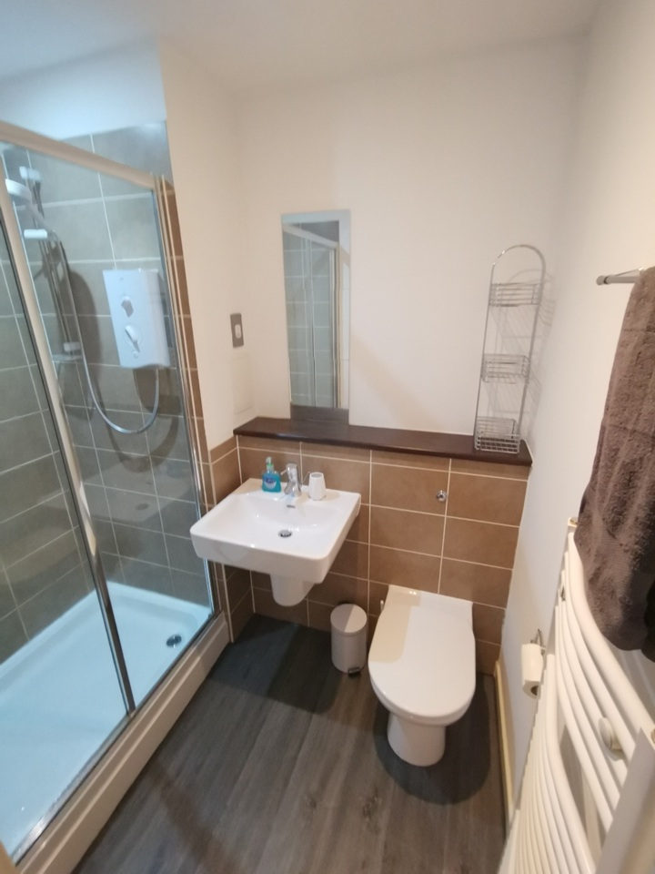 Additional image 8 of 2 Bed Flat, Oswald St, G1, N1 7GU