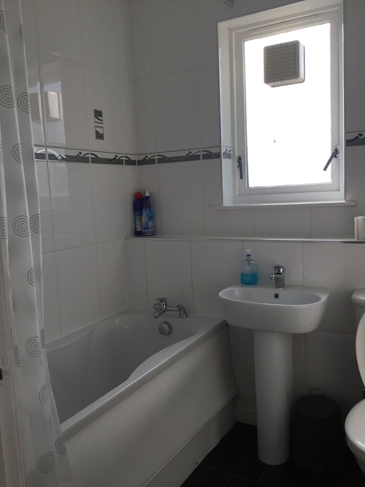 Additional image 7 of 2 Bed Flat, Cromwell St, G20, N1 7GU