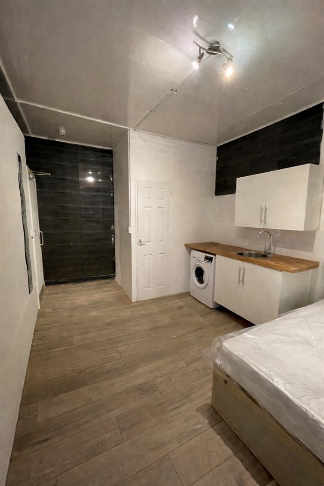 Additional image 2 of Studio Flat, Southampton Road, NW5, N1 7GU