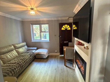 1 Bed Maisonette, Horkesley Way, SS12