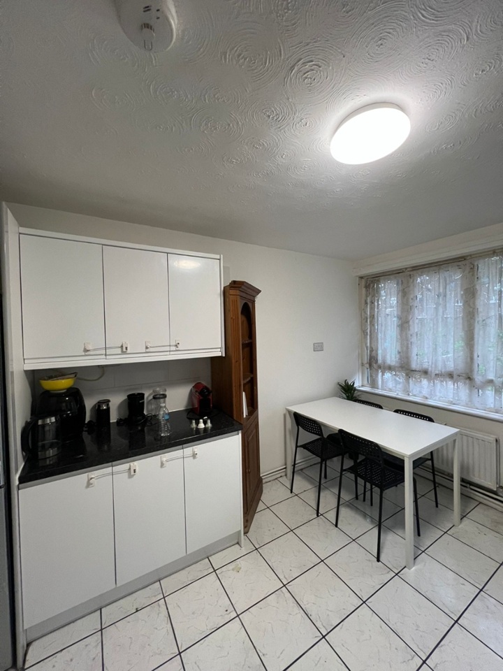 Additional image 5 of Room in a Shared Flat, Clark St, E1, N1 7GU