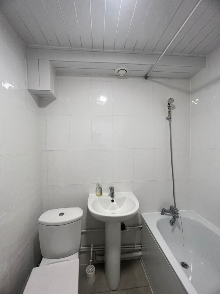 Additional image 6 of Room in a Shared Flat, Clark St, E1, N1 7GU