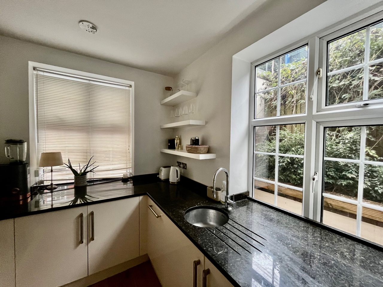 Additional image 4 of 2 Bed Flat, Maresfield Court, NW3, N1 7GU