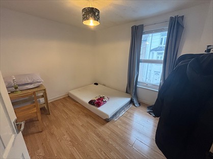 2 Bed End Terrace, Thorold Road, ME5
