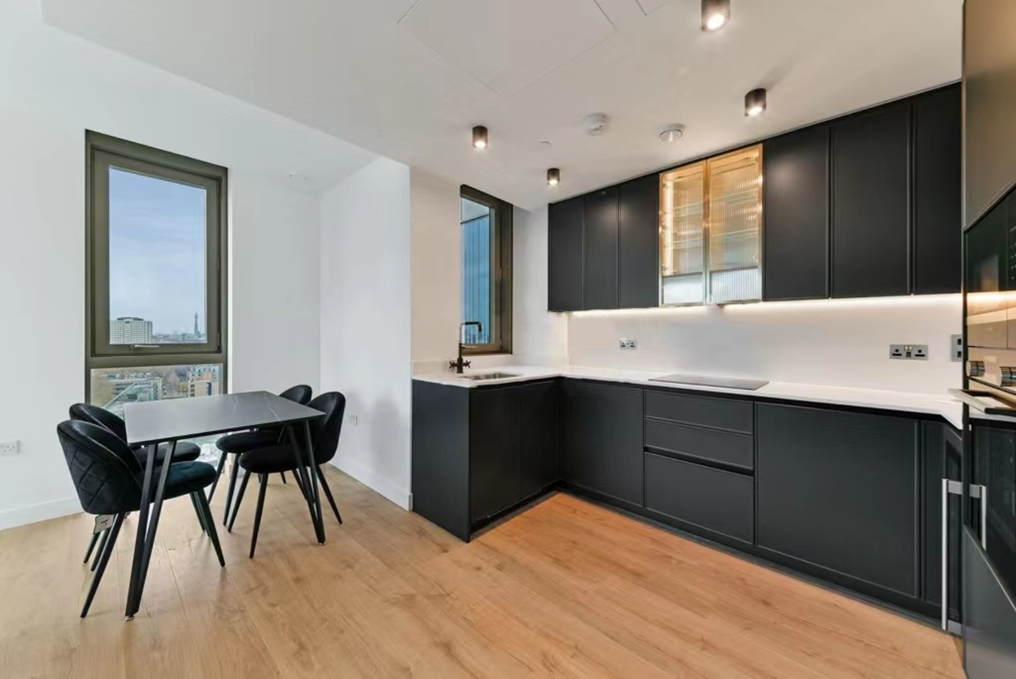 Additional image 2 of 2 Bed Flat, Carrara Tower, EC1V, N1 7GU