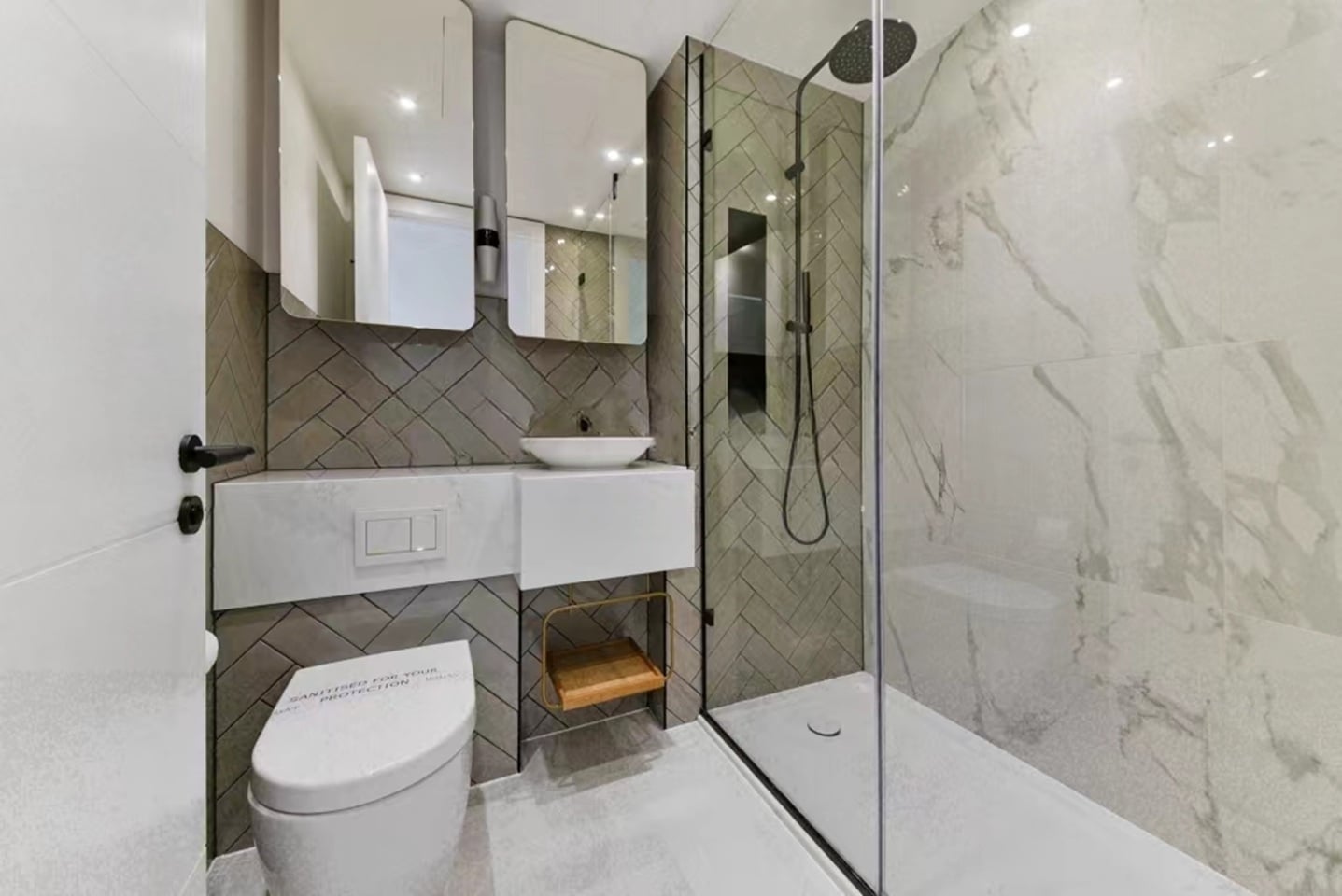 Additional image 8 of 2 Bed Flat, Carrara Tower, EC1V, N1 7GU