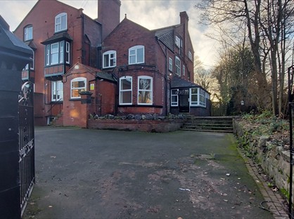 1 Bed Flat, Brentwood, BL9