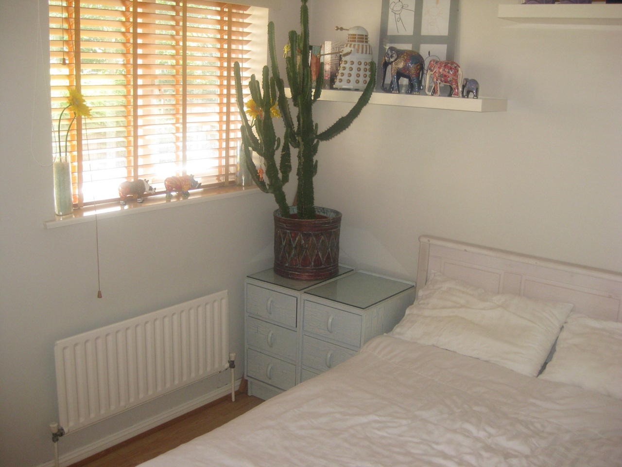 Additional image 5 of 2 Bed Terraced House, Bishops Way, E2, N1 7GU