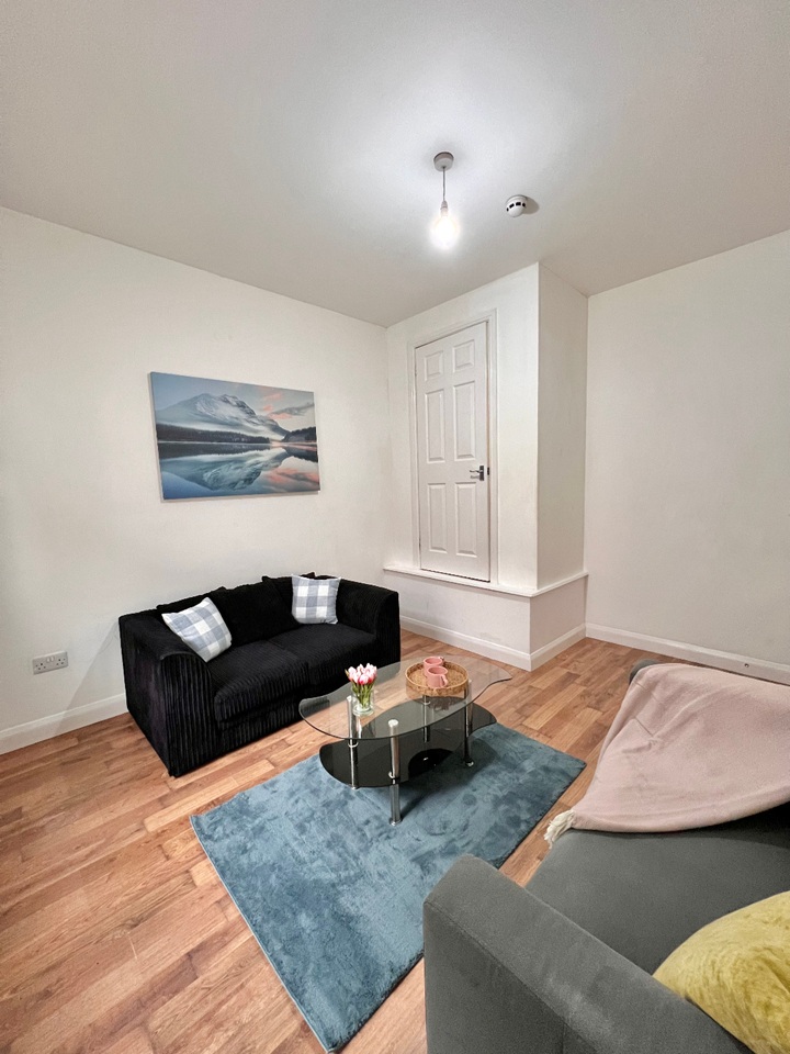 Additional image 2 of 1 Bed Flat, Seymour Terrace, L3, N1 7GU