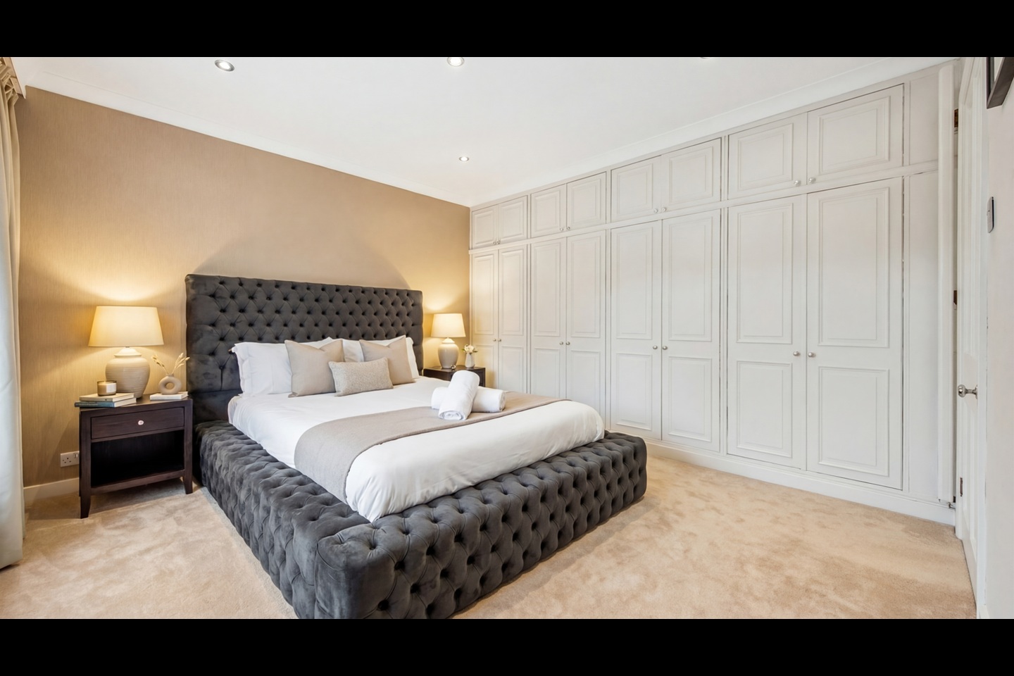 Additional image 10 of 4 Bed Semi-Detached House, William Mews, SW1X, N1 7GU