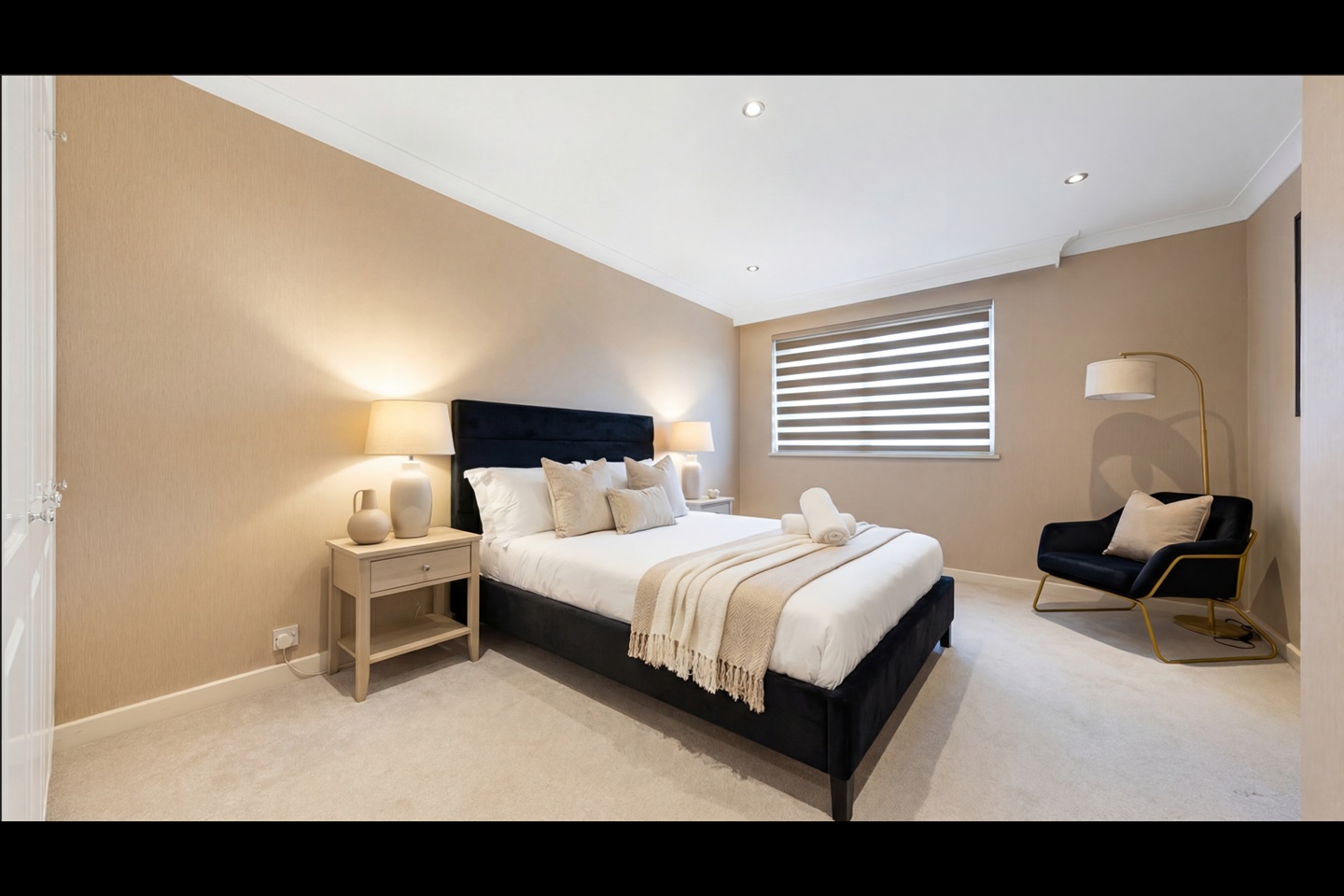 Additional image 11 of 4 Bed Semi-Detached House, William Mews, SW1X, N1 7GU