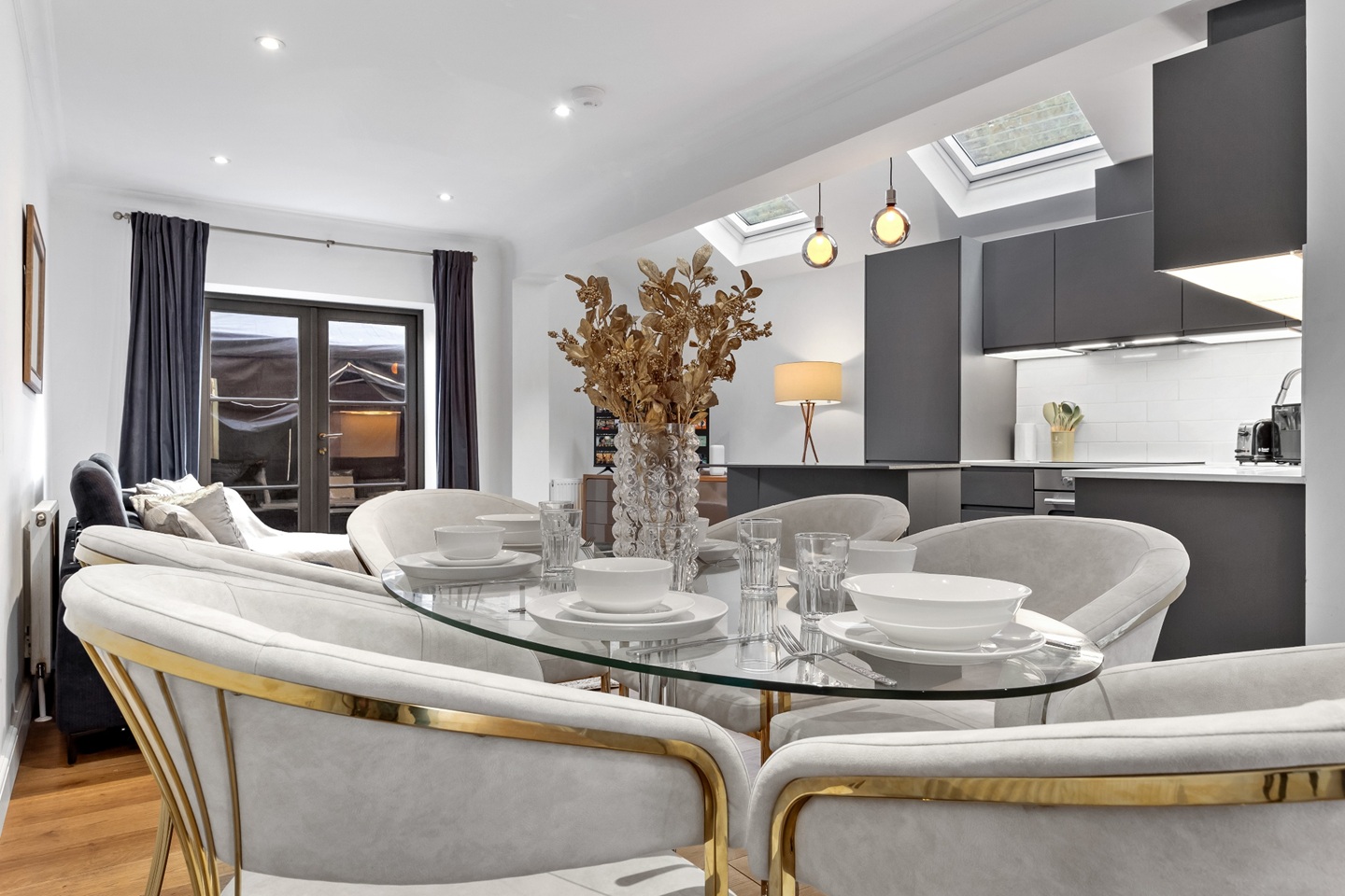 Additional image 12 of 2 Bed Flat, Brook Drive, SE11, N1 7GU