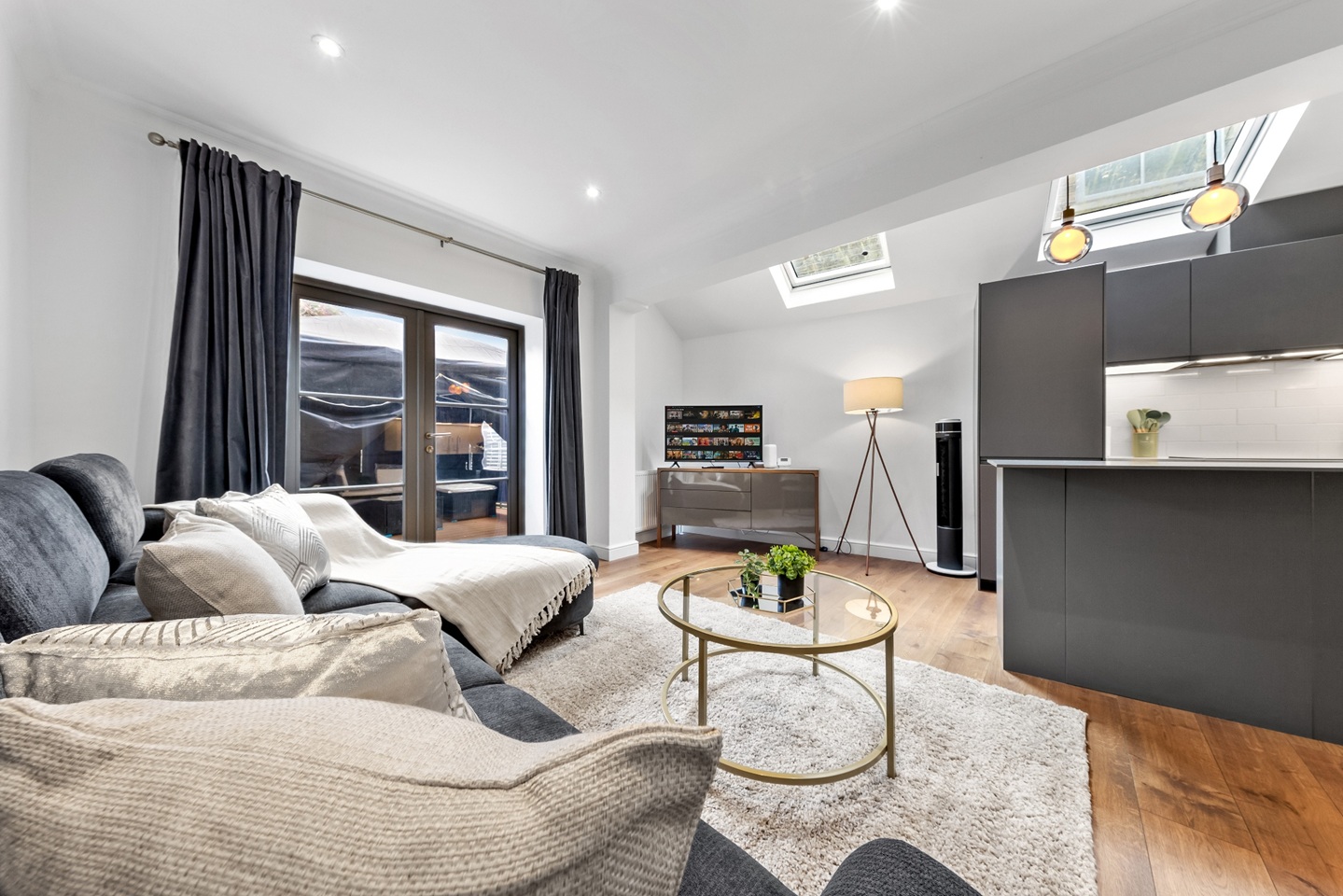 Additional image 20 of 2 Bed Flat, Brook Drive, SE11, N1 7GU