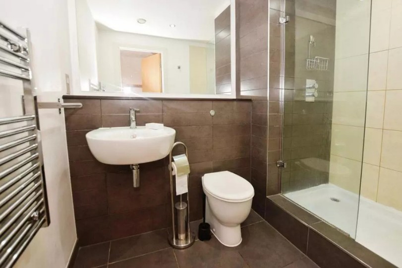 Additional image 2 of Studio Flat, Vallea Court, M4, N1 7GU