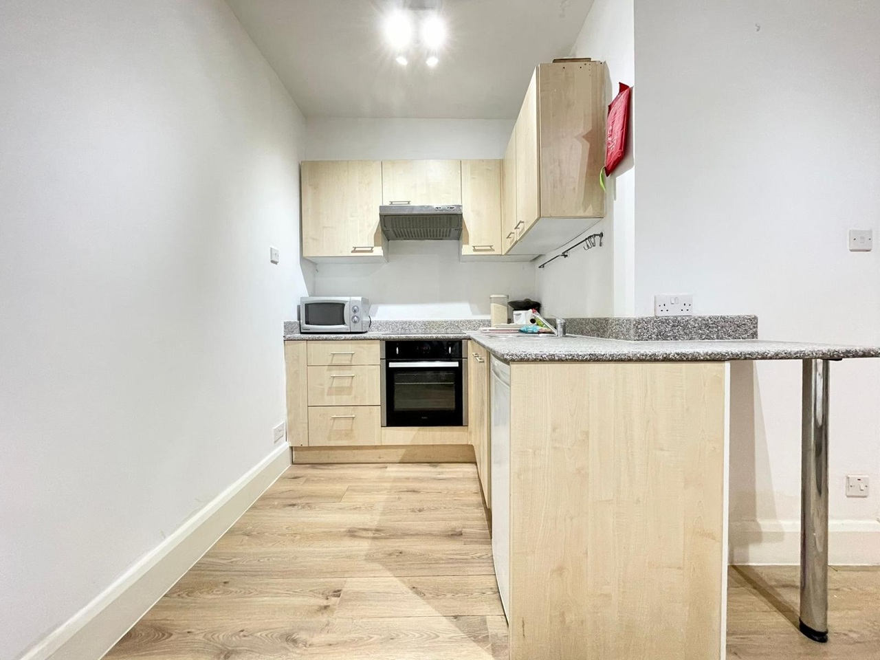 Additional image 5 of Studio Flat, Ladbroke Grove, W10, N1 7GU
