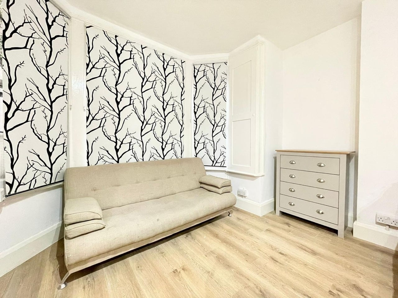 Additional image 2 of Studio Flat, Ladbroke Grove, W10, N1 7GU