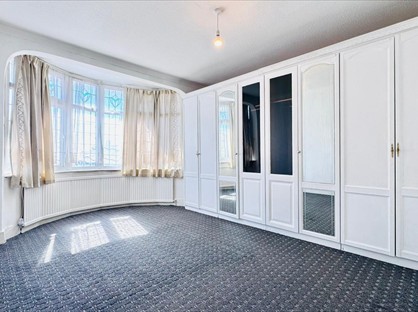 4 Bed End Terrace, Cavendish Gardens, IG11