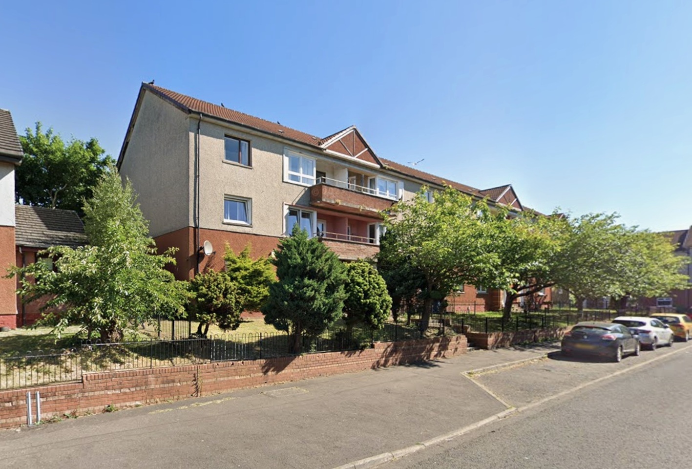 2 Bed Flat, Sandaig Road, G33, N1 7GU