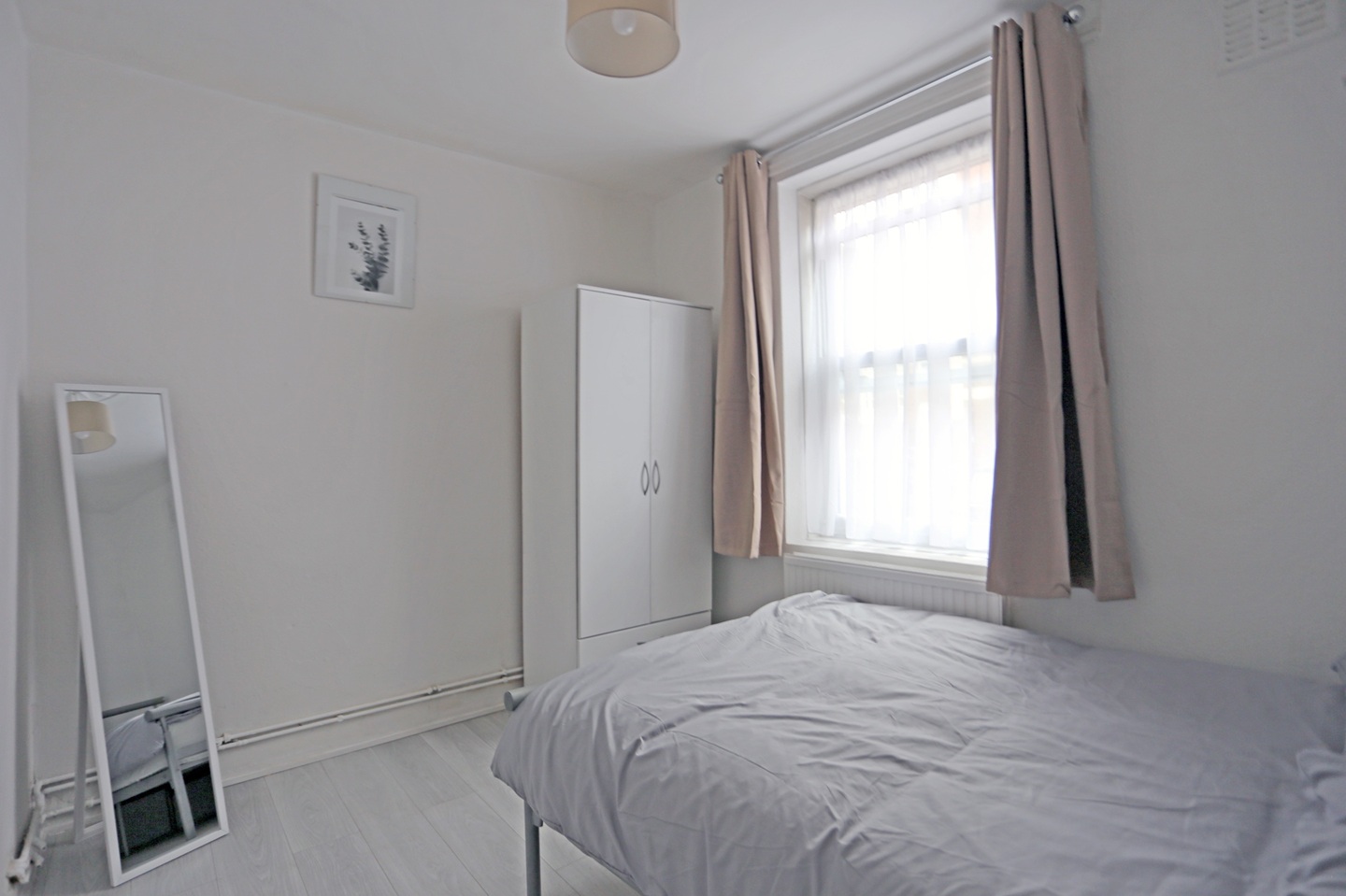 Additional image 2 of Room in a Shared Flat, Mcdougall House, E2, N1 7GU
