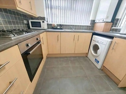 Room in a Shared House, Albert Edward Road, L7