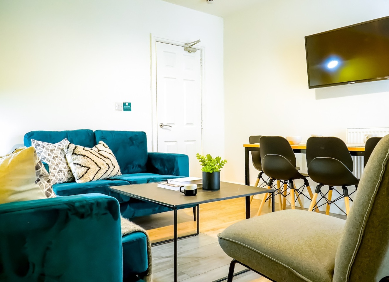 Additional image 5 of Room in a Shared House, Driffield St, M14, N1 7GU