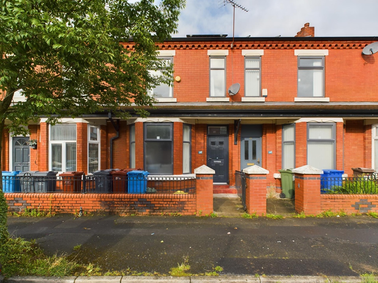 Additional image 2 of Room in a Shared House, Acomb St, M14, N1 7GU