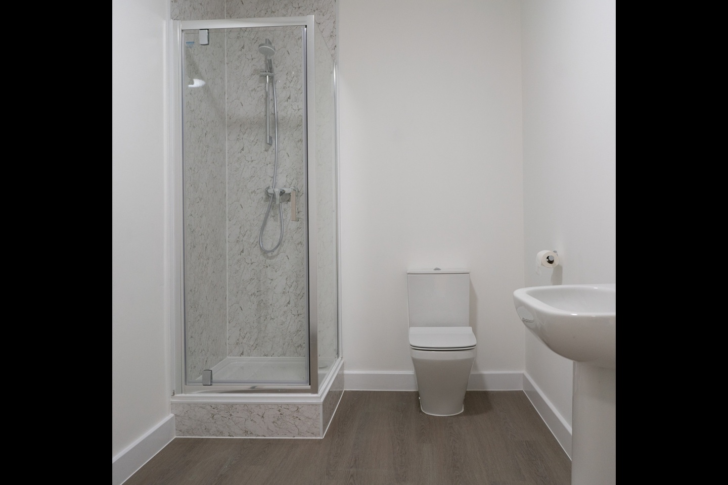 Additional image 4 of Studio Flat, Claremont Road, M14, N1 7GU