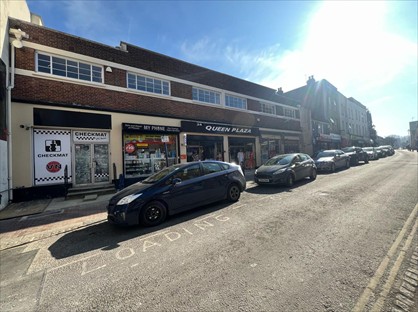 1 Bed Flat, Queen St, DA12