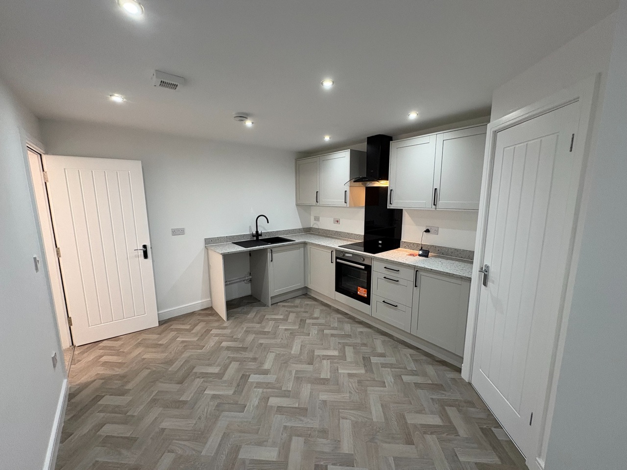 2 Bed Flat, Liscard Way, CH44