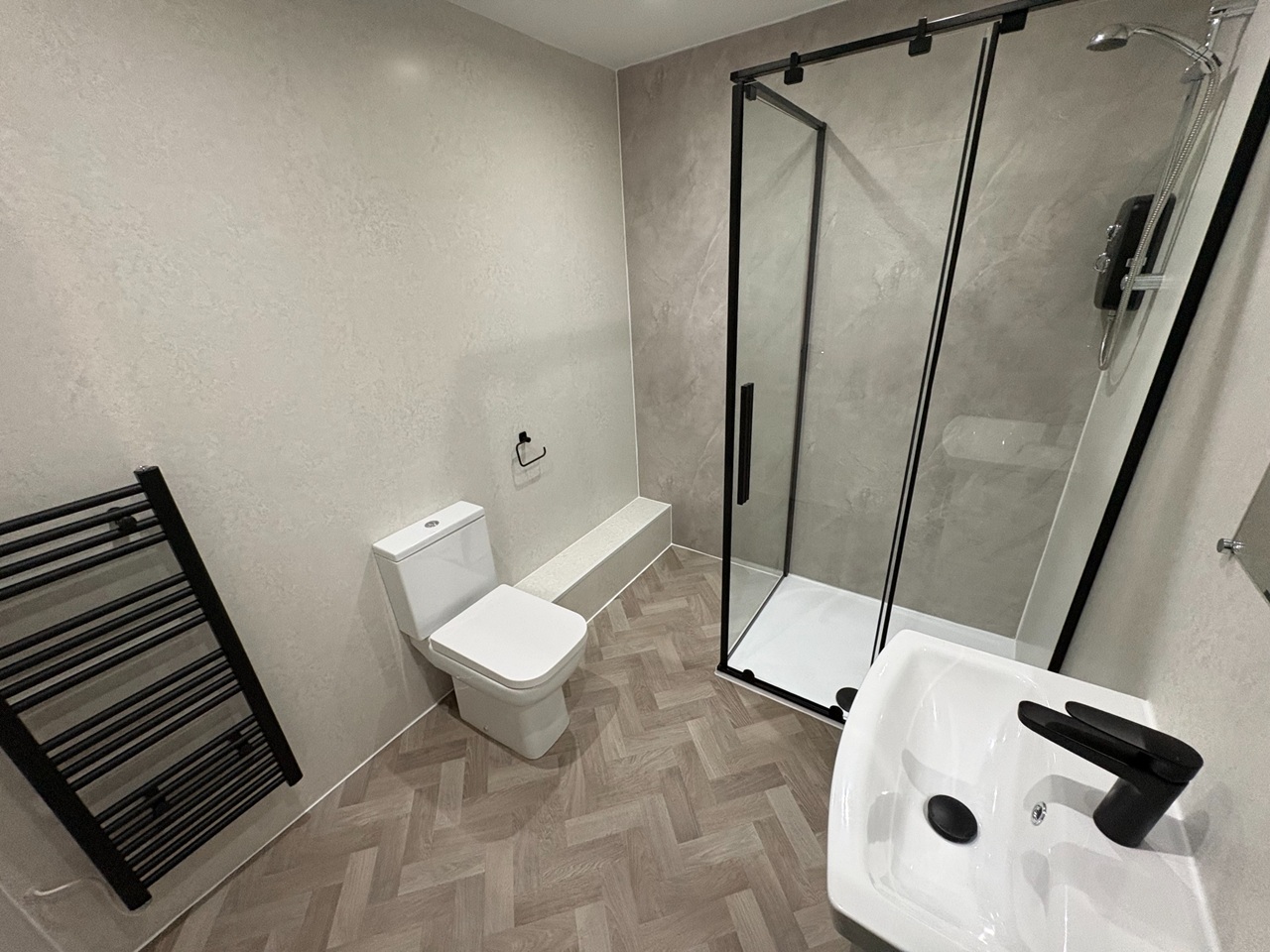 2 Bed Flat, Liscard Way, CH44 photo 2