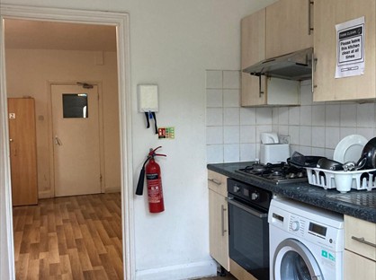 Room in a Shared House, Walthamstow, E17
