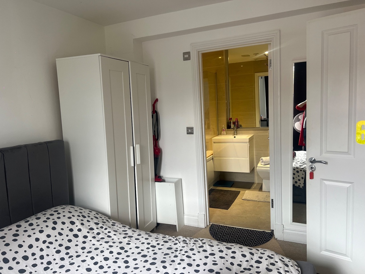 Room in a Shared Flat, King's Cross, WC1H, N1 7GU