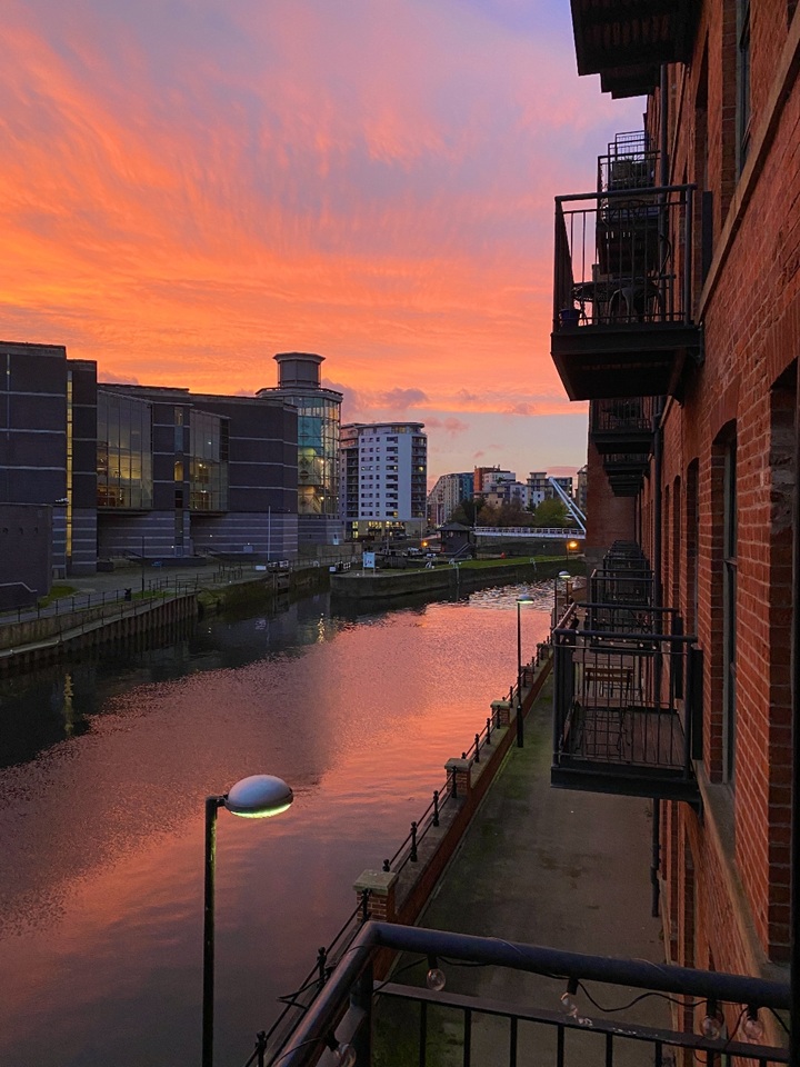 leeds-2-bed-flat-east-street-ls9-to-rent-now-for-1-400-00-p-m