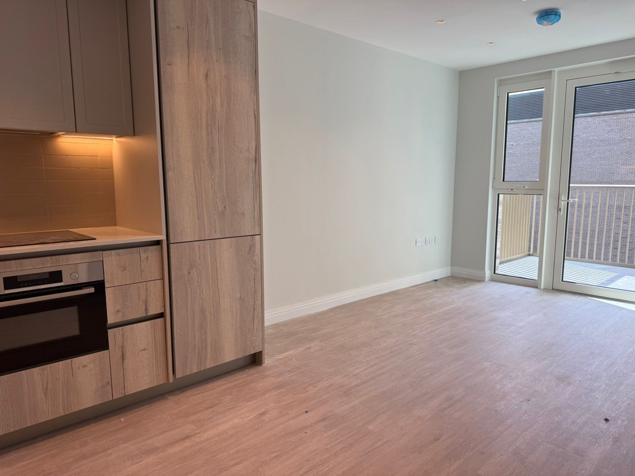 1 Bed Flat, Gasholder Place, SE11, N1 7GU