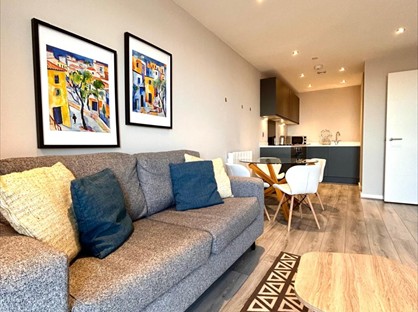 1 Bed Flat, Park Central, L3