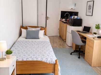 Bedsit, High Worple, HA2