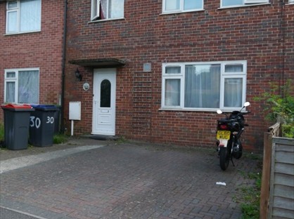 3 Bed Terraced House, Sussex Avenue, CT1