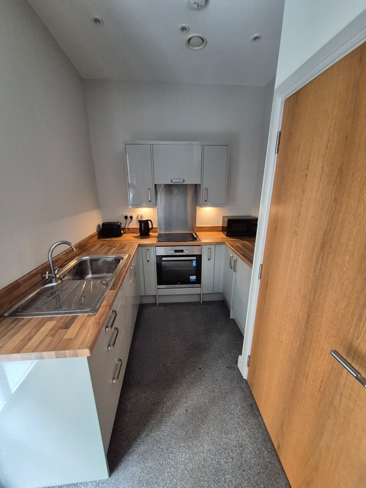 1 Bed Flat, Seel St, L1