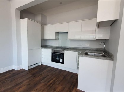 3 Bed Flat, London Road, SS9