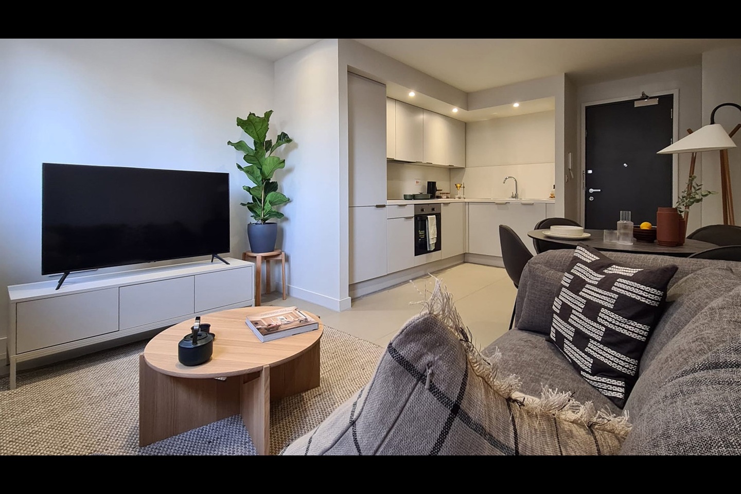 Liverpool - 1 Bed Flat, Roco, L2 - To Rent Now for £1,265.00 p/m
