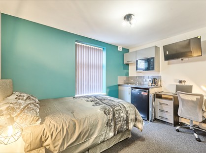 Room in a Shared House, Hartshill Road, ST4