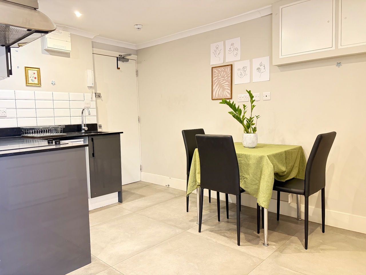 Studio Flat, Russell Square Euston, WC1H, N1 7GU