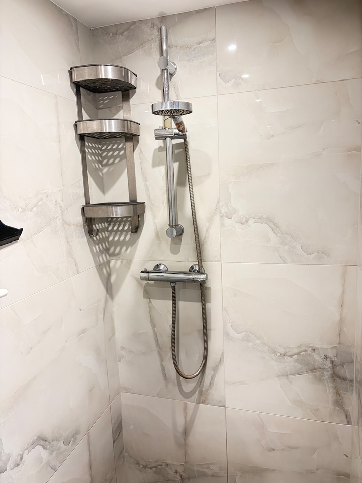 Additional image 7 of Studio Flat, Russell Square Euston, WC1H, N1 7GU